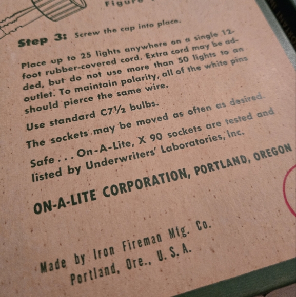 Set of 2 vintage On-a-Lite Christmas light boxes (boxes only, no lights) - Picture 3 of 8